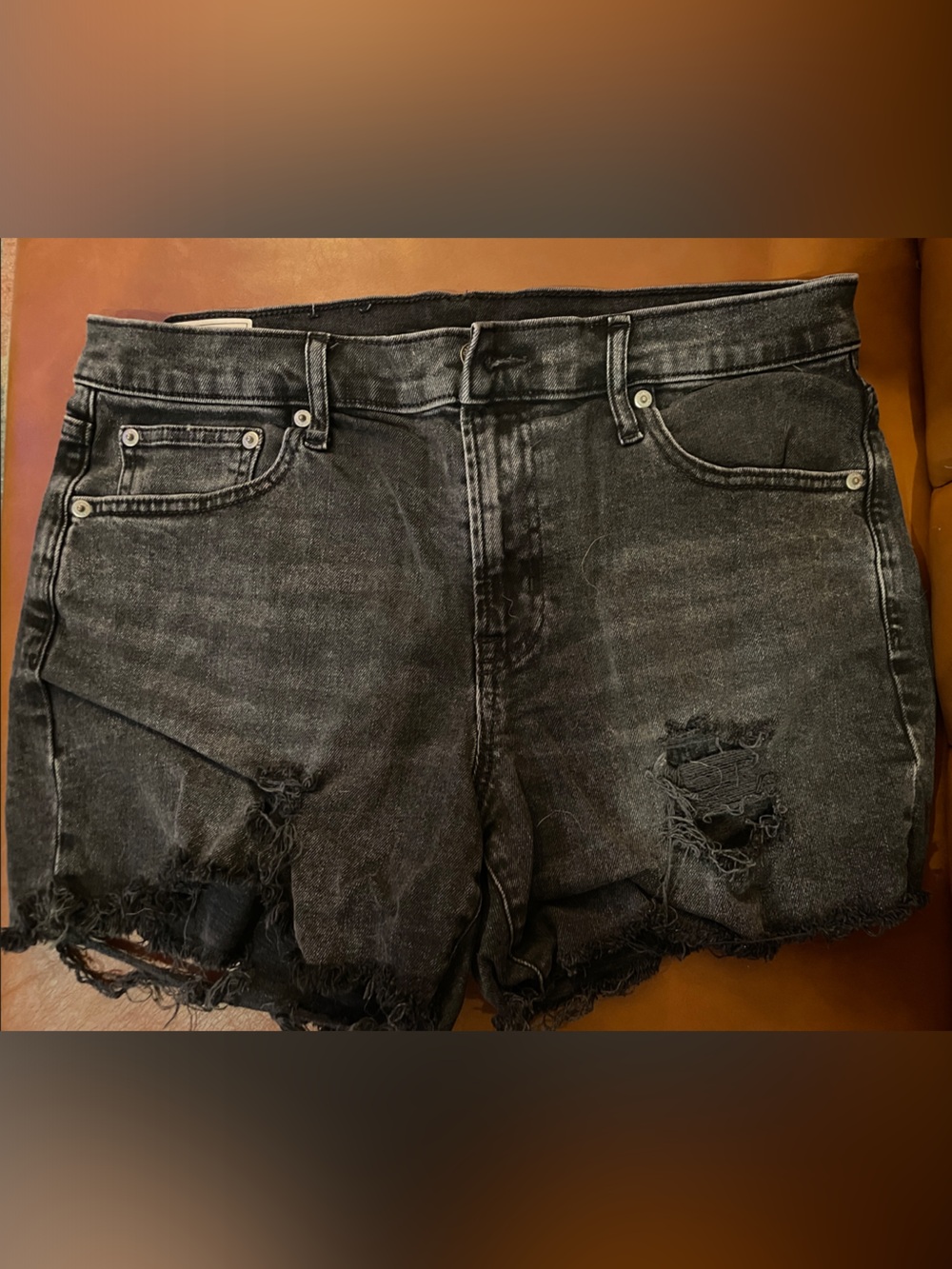 GAP Gray Denim 5" Short Mid Rise, worn once!